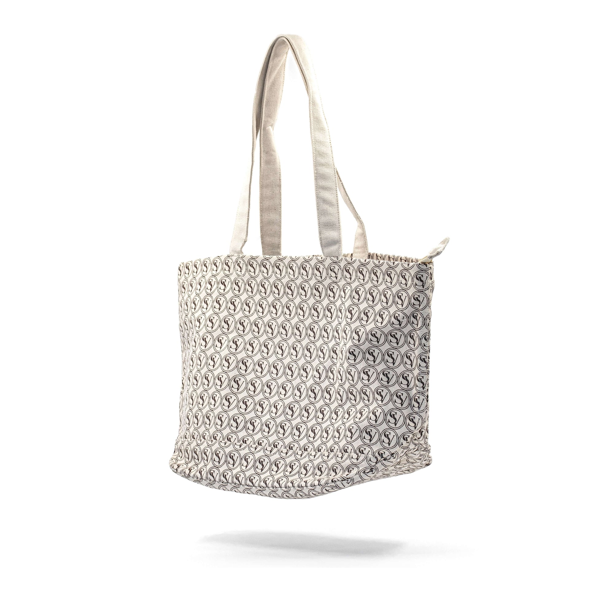 Glamour Grocery Shopper Bag in canvas with black handles and elegant typography, ideal for everyday shopping and eco-conscious fashion.