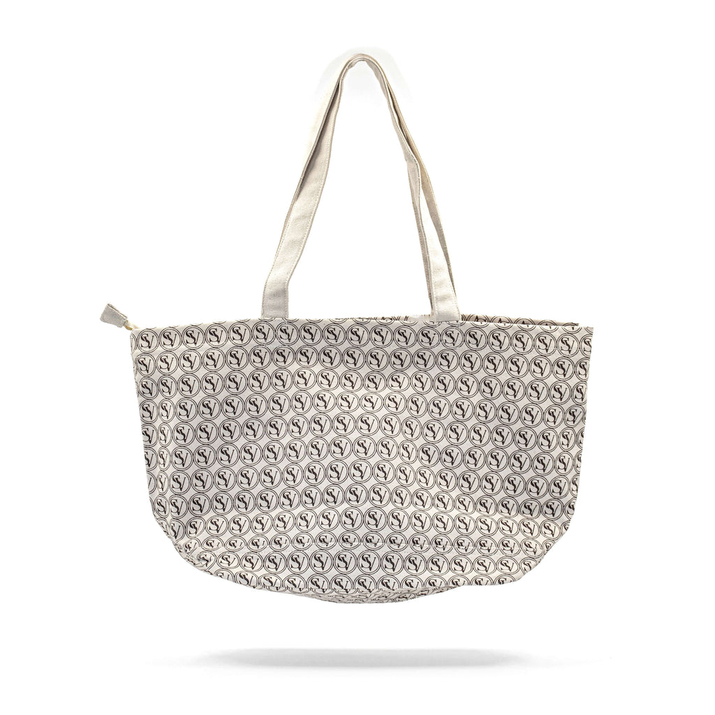 Glamour Grocery Shopper Bag in canvas with black handles and elegant typography, ideal for everyday shopping and eco-conscious fashion.