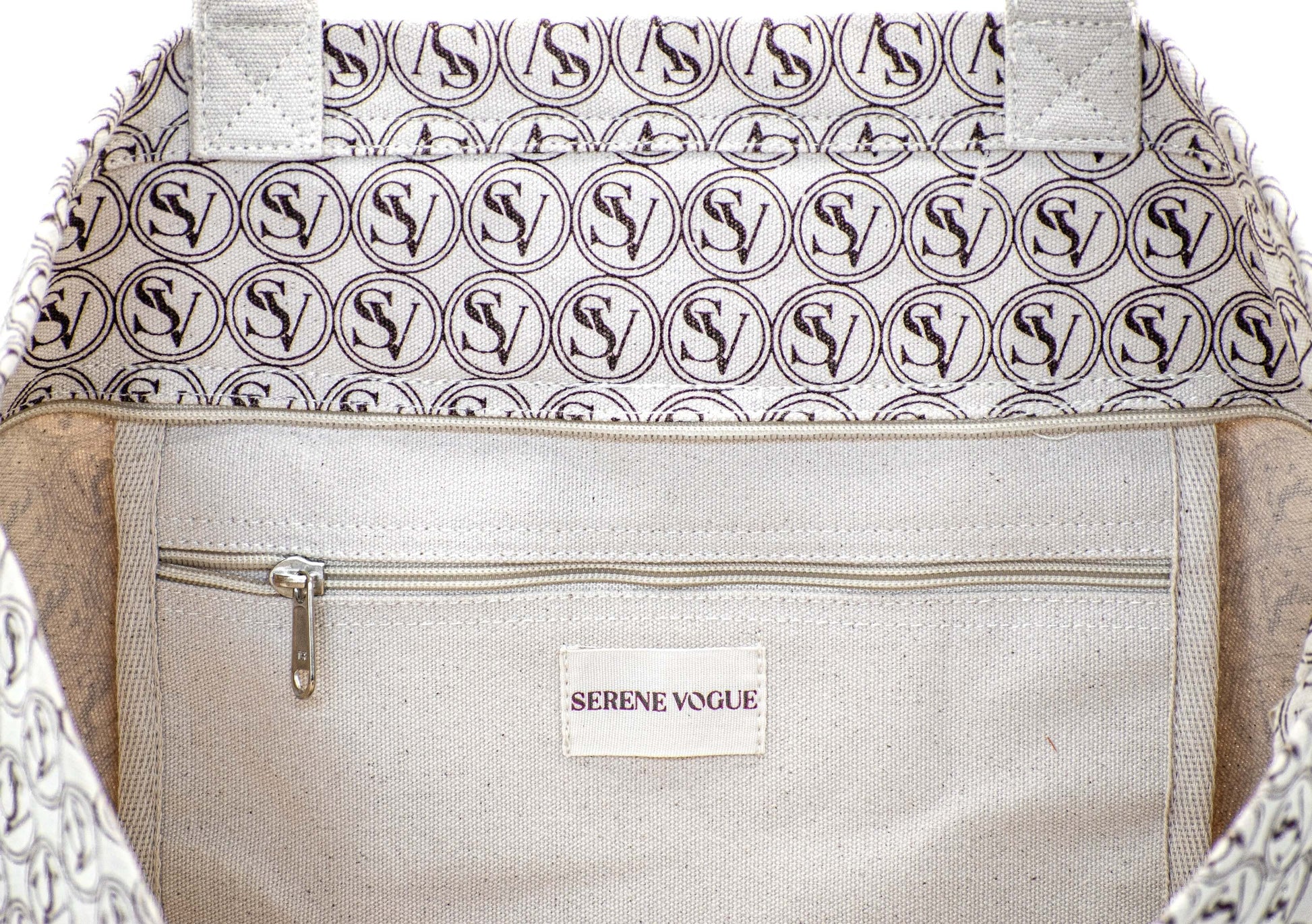 Glamour Grocery Shopper Bag in canvas with black handles and elegant typography, ideal for everyday shopping and eco-conscious fashion.