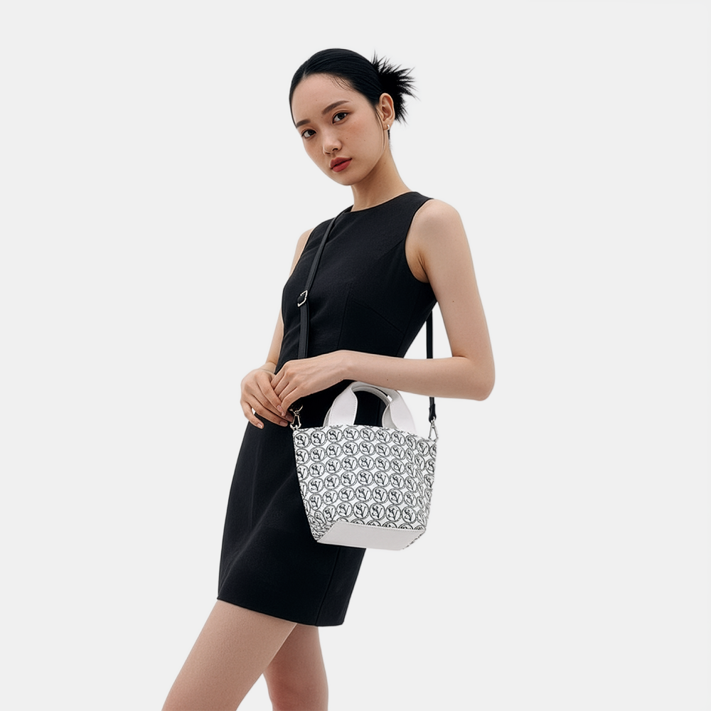 SV Signature Crossbody Bag