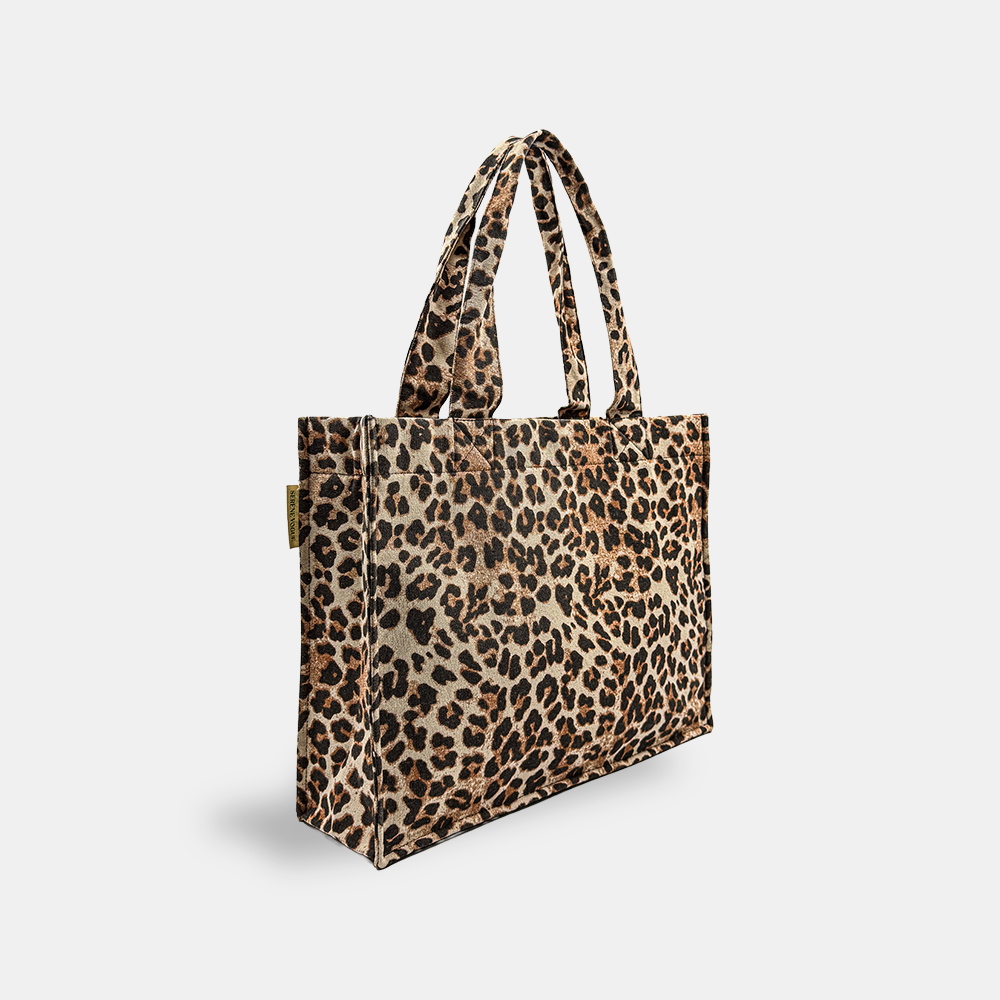 Wild High Fashion Tote Bag
